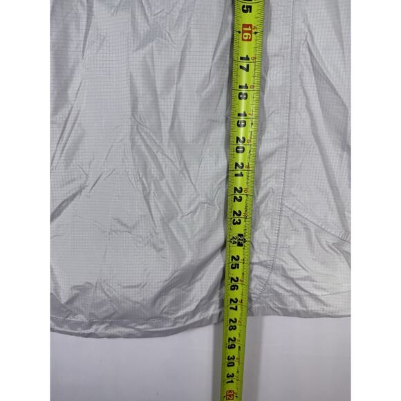 LL Bean Green Hooded Rain Jacket Windbreaker. Womens XL - Picture 8 of 9